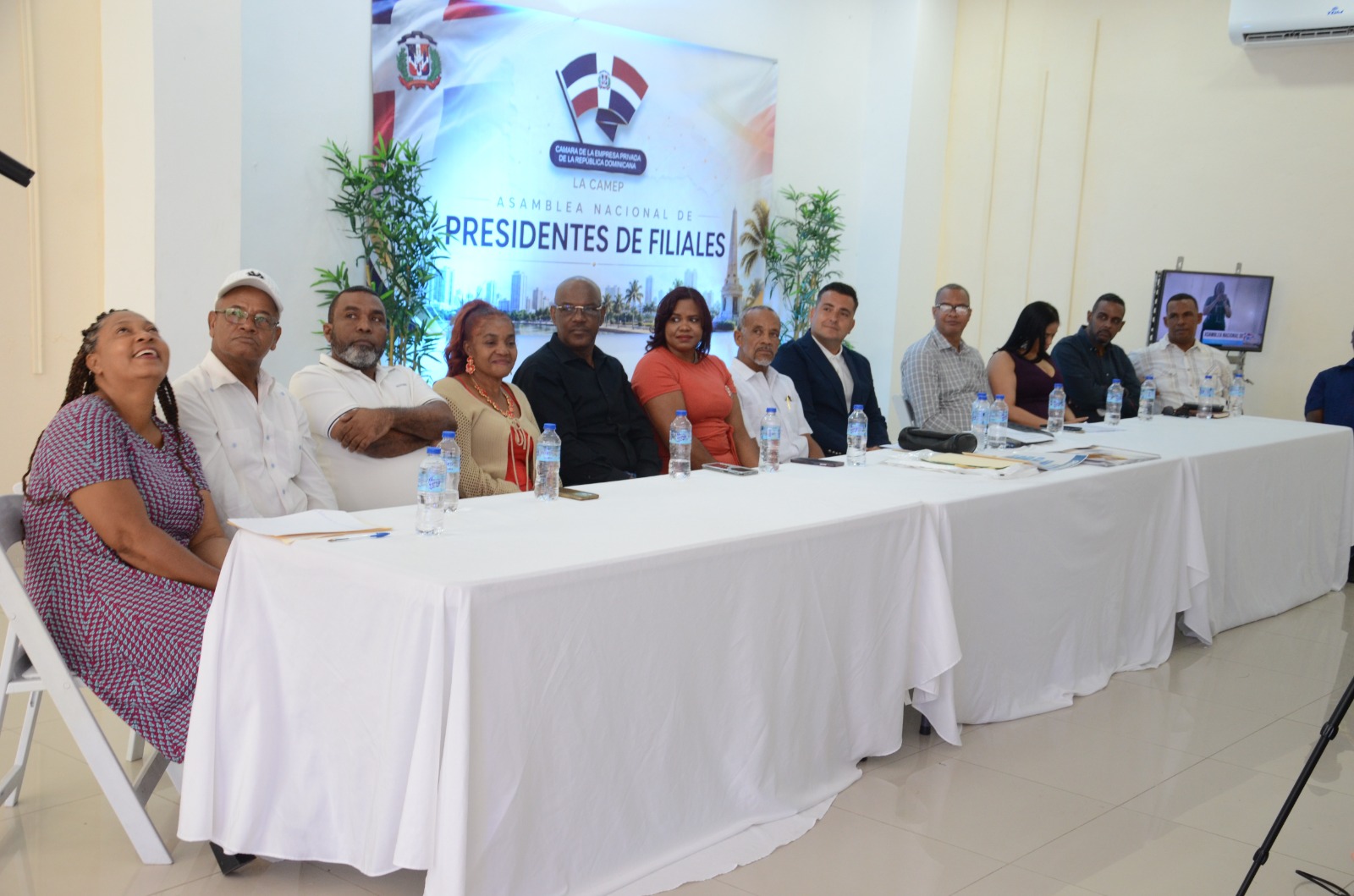 LA CAMEP HACE HISTORIA: PRESIDENTES DE FILIALES Y JUNTA NACIONAL SE ALINEAN PARA IMPULSAR EL MAYOR PROGRAMA DE CRECIMIENTO EMPRESARIAL DEL PAÍS